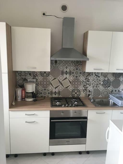 Nela Apartment Рабац Екстериор снимка