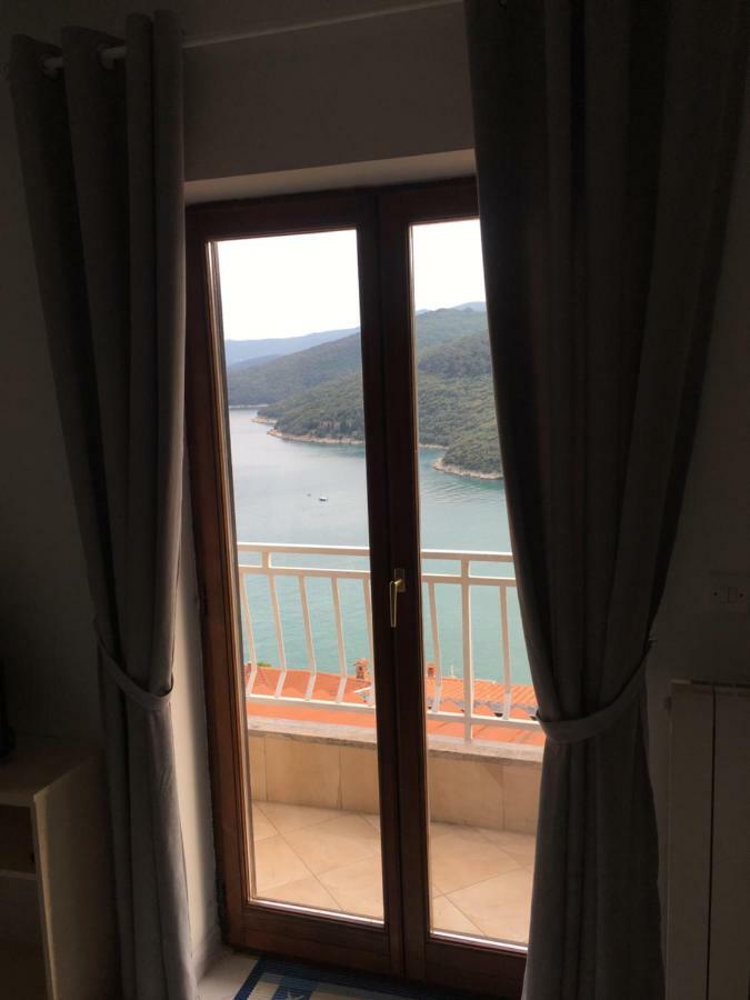 Nela Apartment Рабац Екстериор снимка
